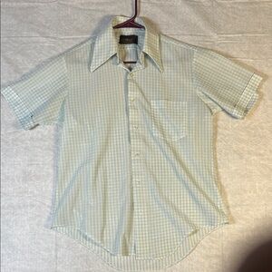 Vintage Le Mans Men's short sleeve button down shirt